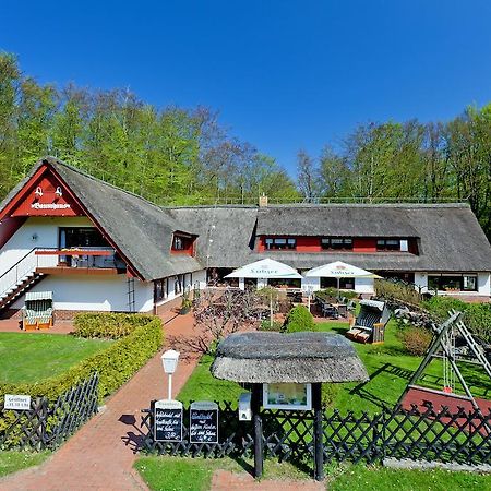 Restaurant & Hotel Baumhaus Hagen ซาสนิทซ์ ภายนอก รูปภาพ