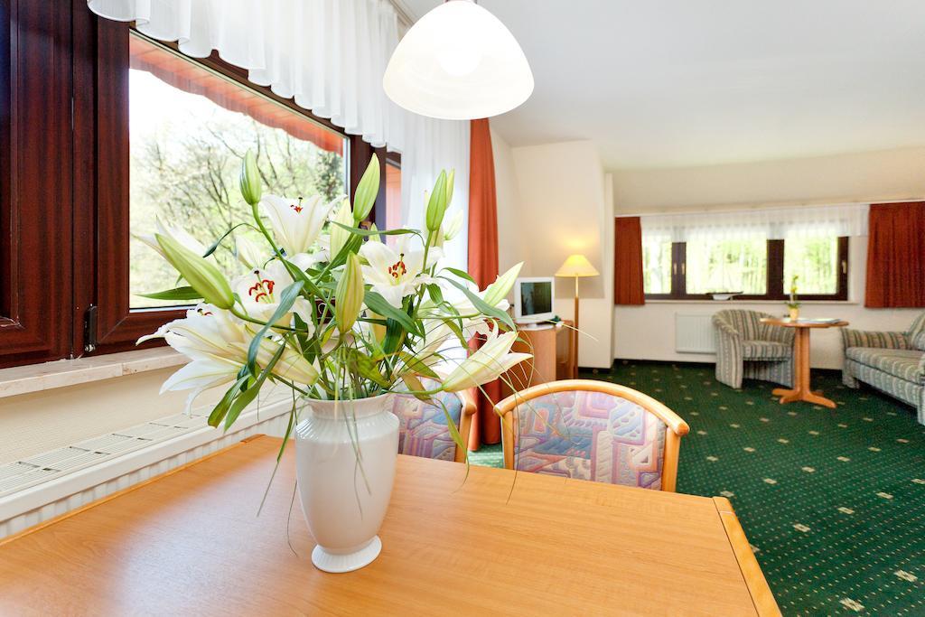 Restaurant & Hotel Baumhaus Hagen ซาสนิทซ์ ห้อง รูปภาพ